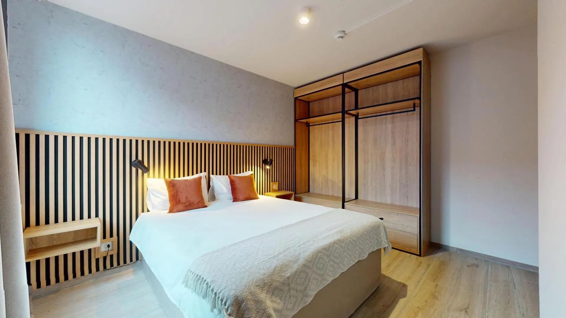 Nonanteneuf Appart Hotel Geneve Etang - Airport - Contactless Check-In Genewa