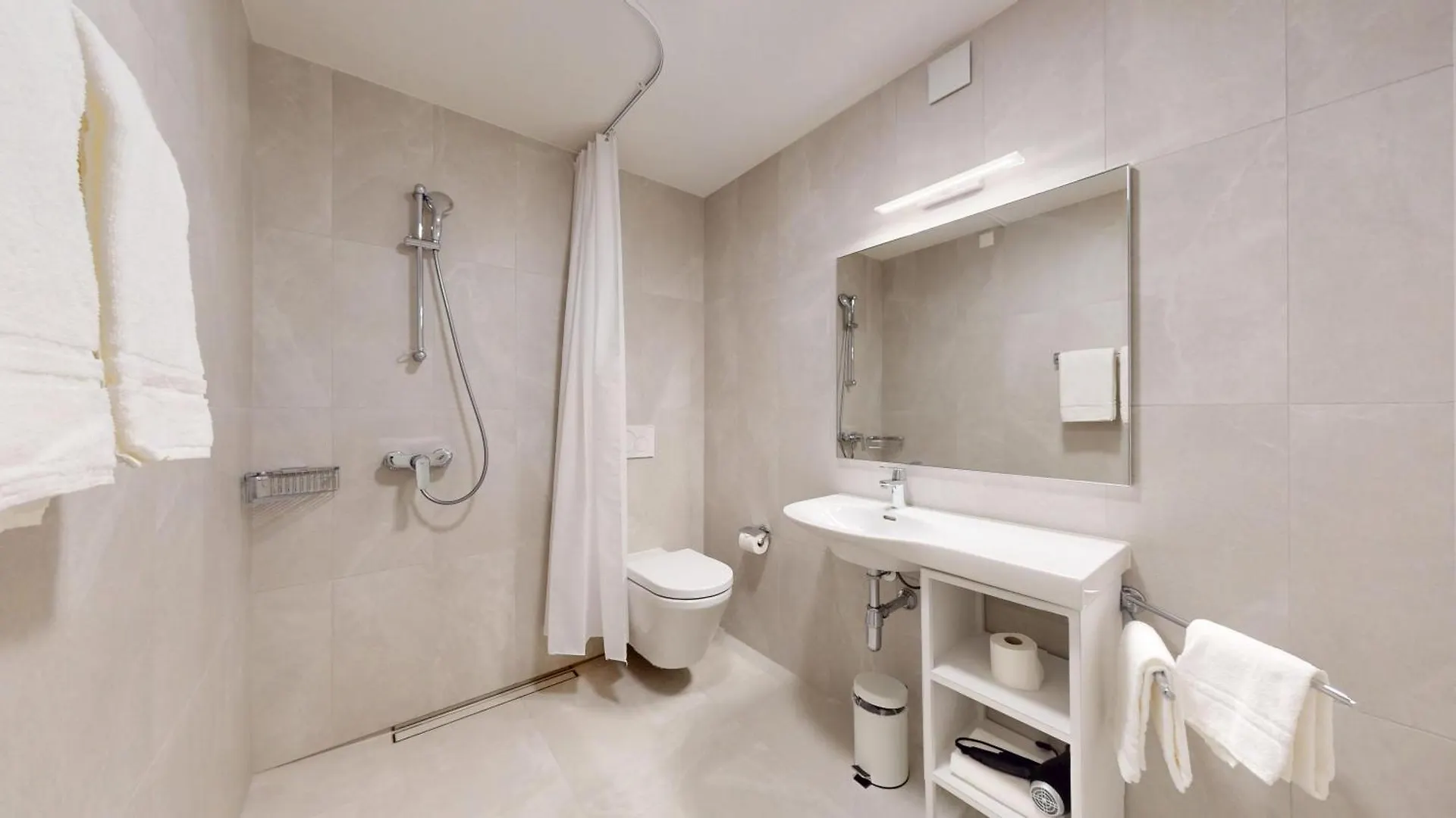 Nonanteneuf Appart Hotel Geneve Etang - Airport - Contactless Check-In Appartement